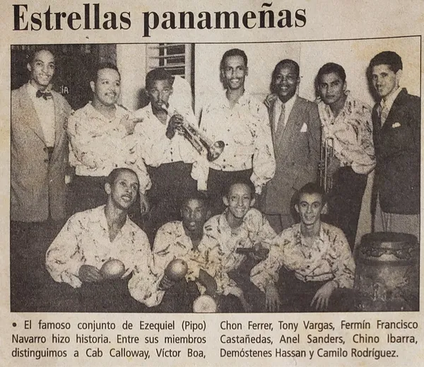 El maestro Pipo Navarro (segundo de pie, de izquierda a derecha) junto a los miembros de su agrupación Estrellas Panameñas.